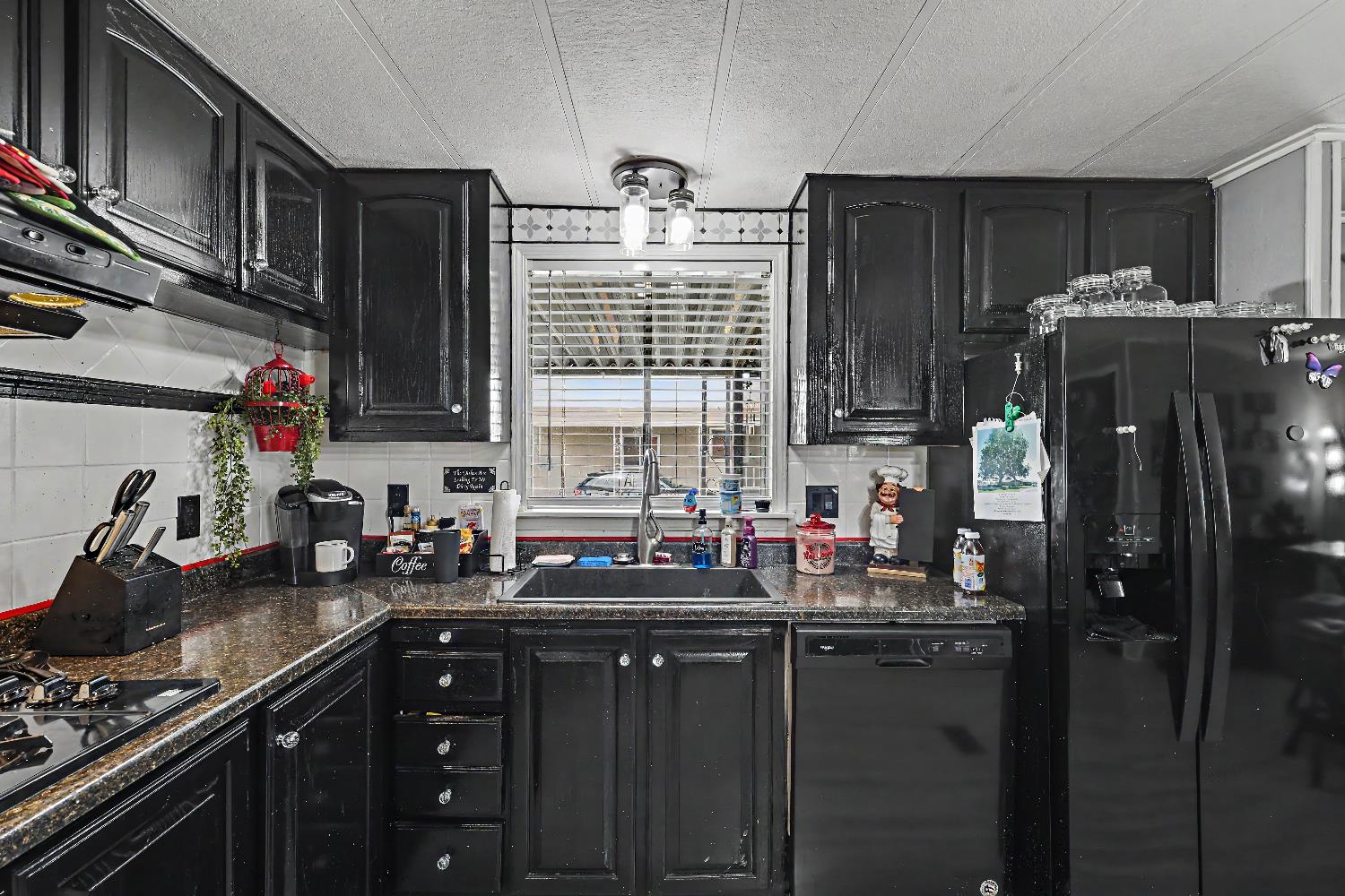 1400 N Tully Rd #121, Turlock, CA 95380