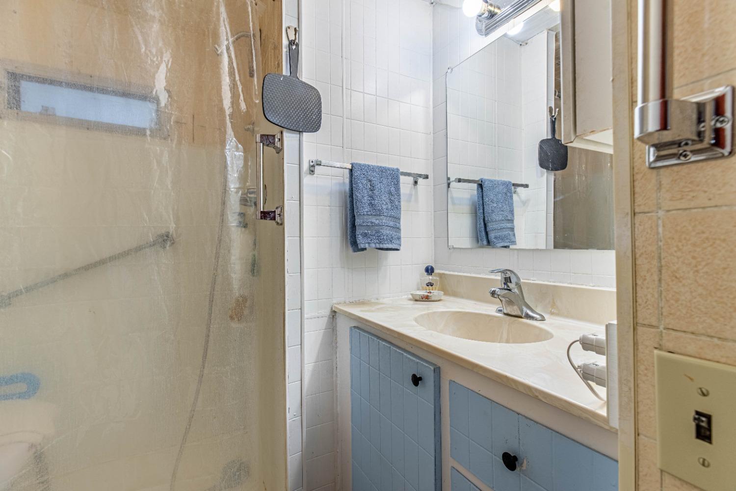 4449 S Carpenter Rd #D2, Modesto, CA 95358