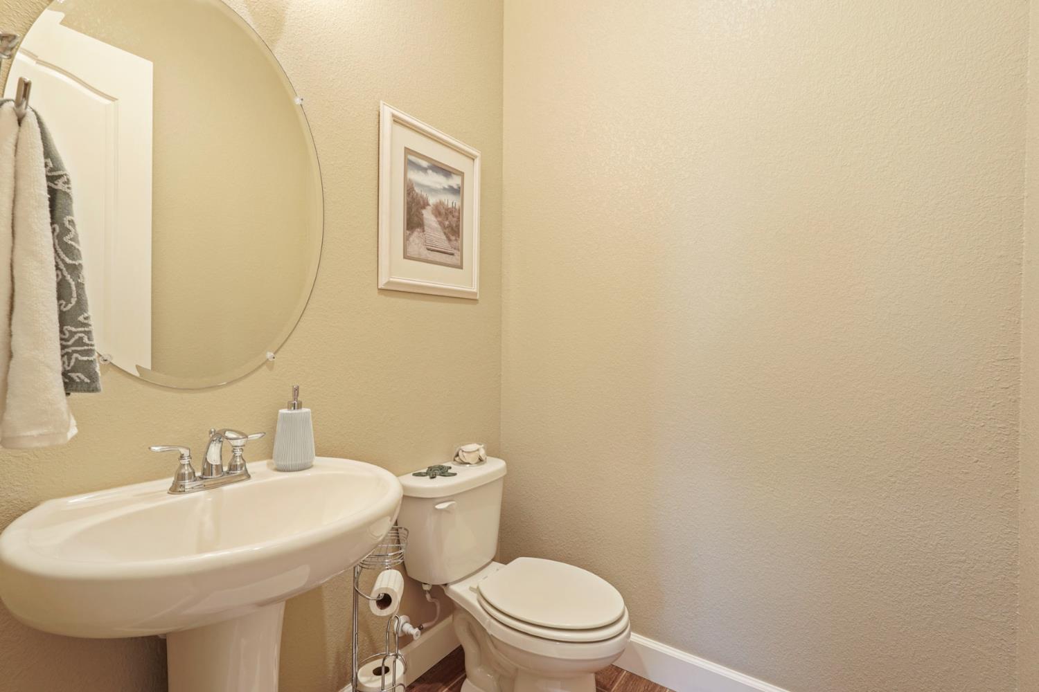 3670 Rapallo Way, Manteca, CA 95337