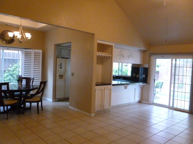 3621 Merrifield Ave, Modesto, CA 95356