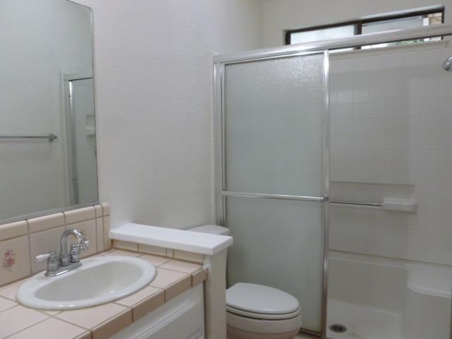 3621 Merrifield Ave, Modesto, CA 95356