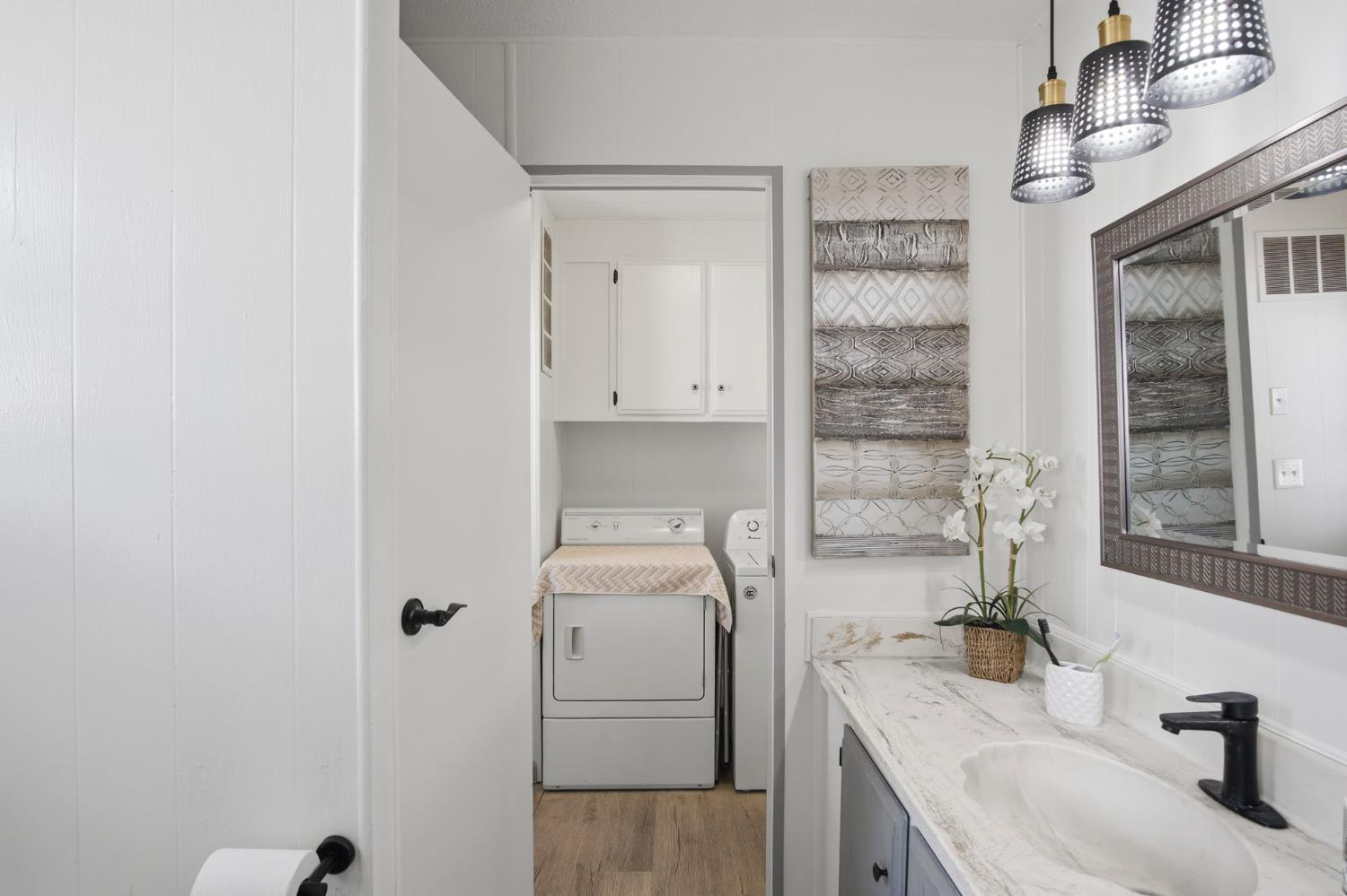 2621 Prescott Rd #261, Modesto, CA 95351