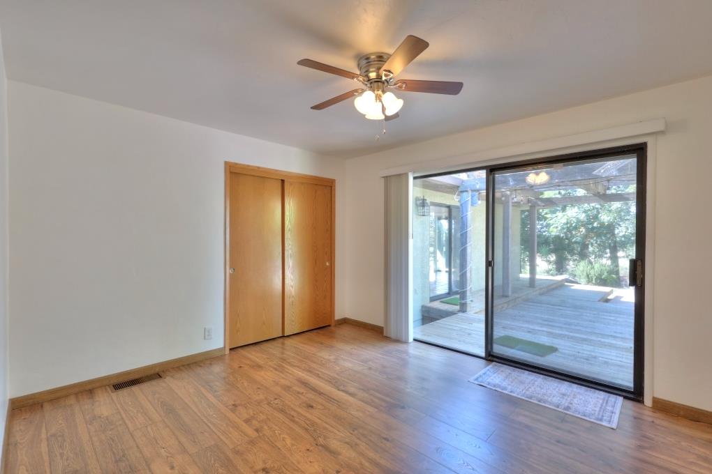 11714 Livingston Cressey Rd, Livingston, CA 95334