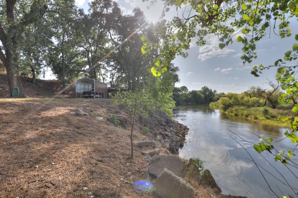 11714 Livingston Cressey Rd, Livingston, CA 95334