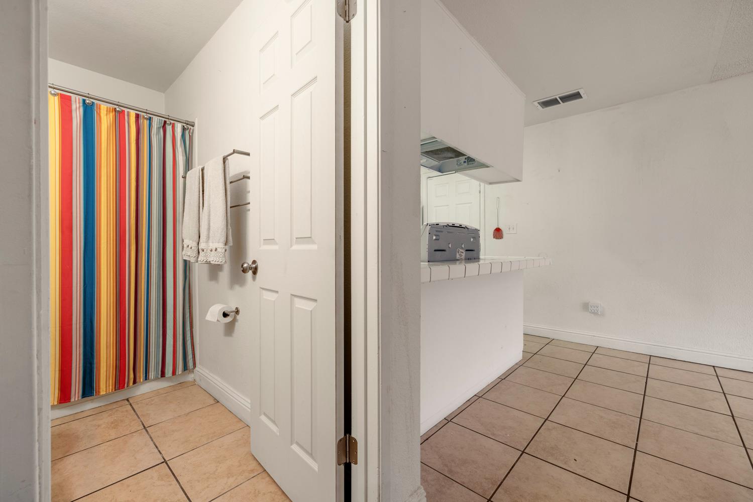 2644 San Ignacio Ave, Modesto, CA 95354