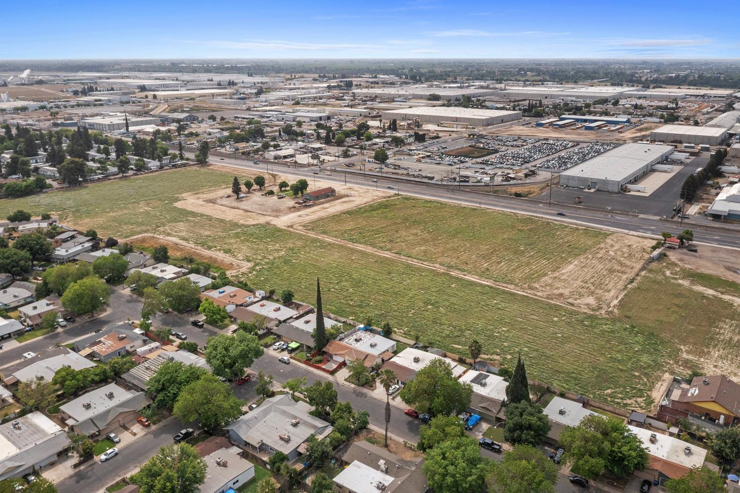 2644 San Ignacio Ave, Modesto, CA 95354