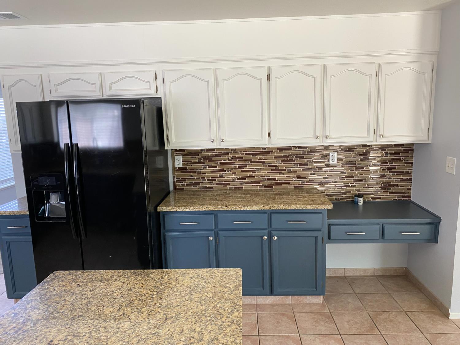 2500 Country Manor Dr, Riverbank, CA 95367