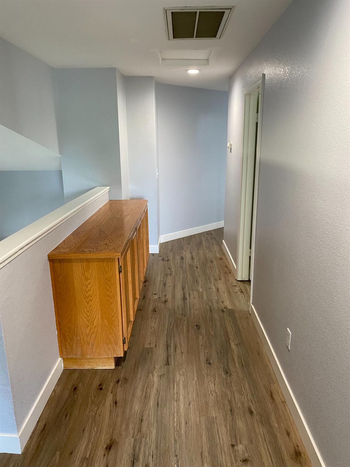 2500 Country Manor Dr, Riverbank, CA 95367
