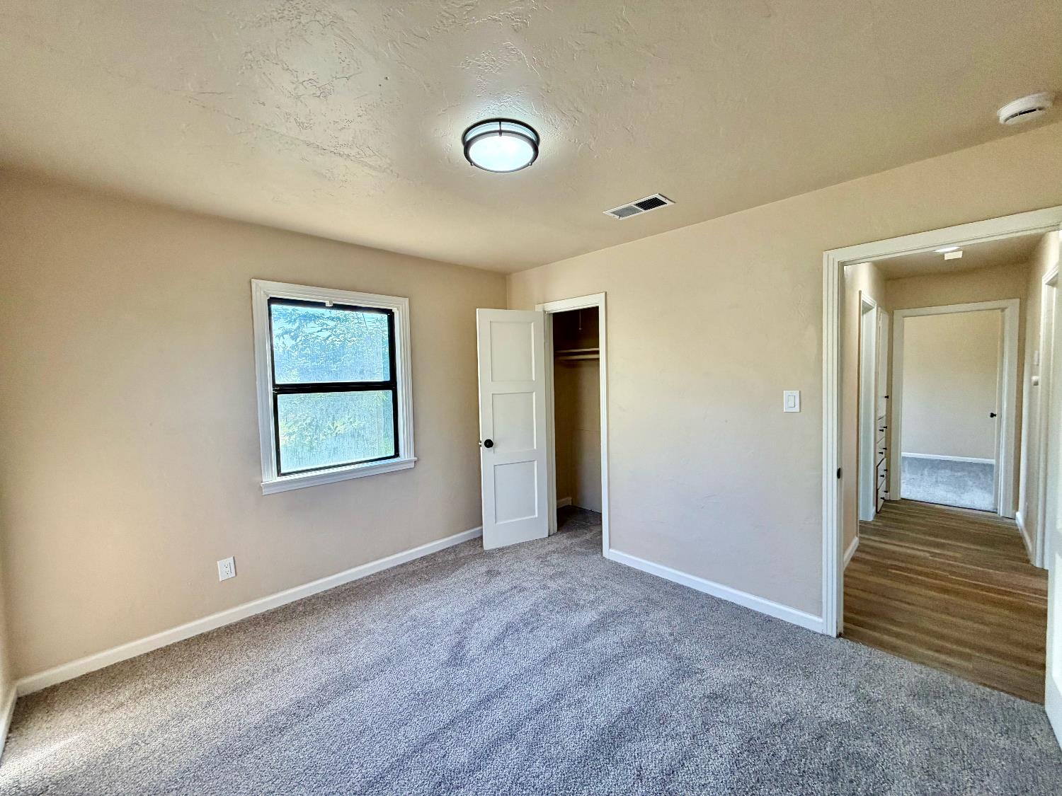 861 Fir Ave, Atwater, CA 95301