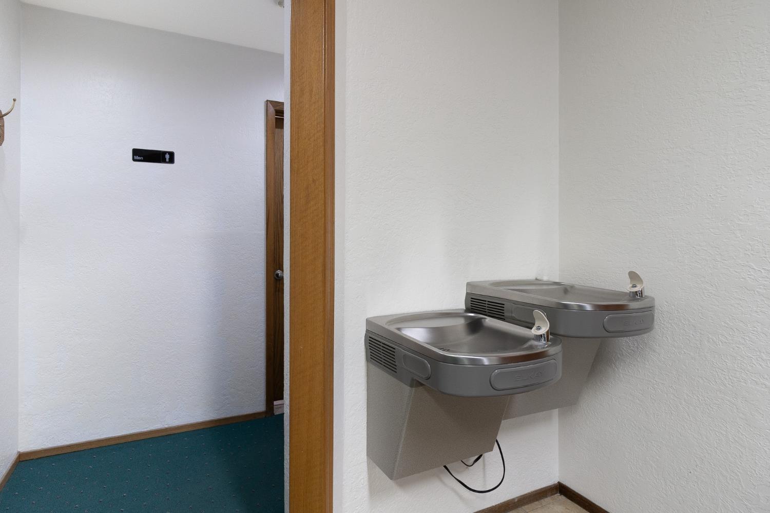 5047 Central Ave, Ceres, CA 95307