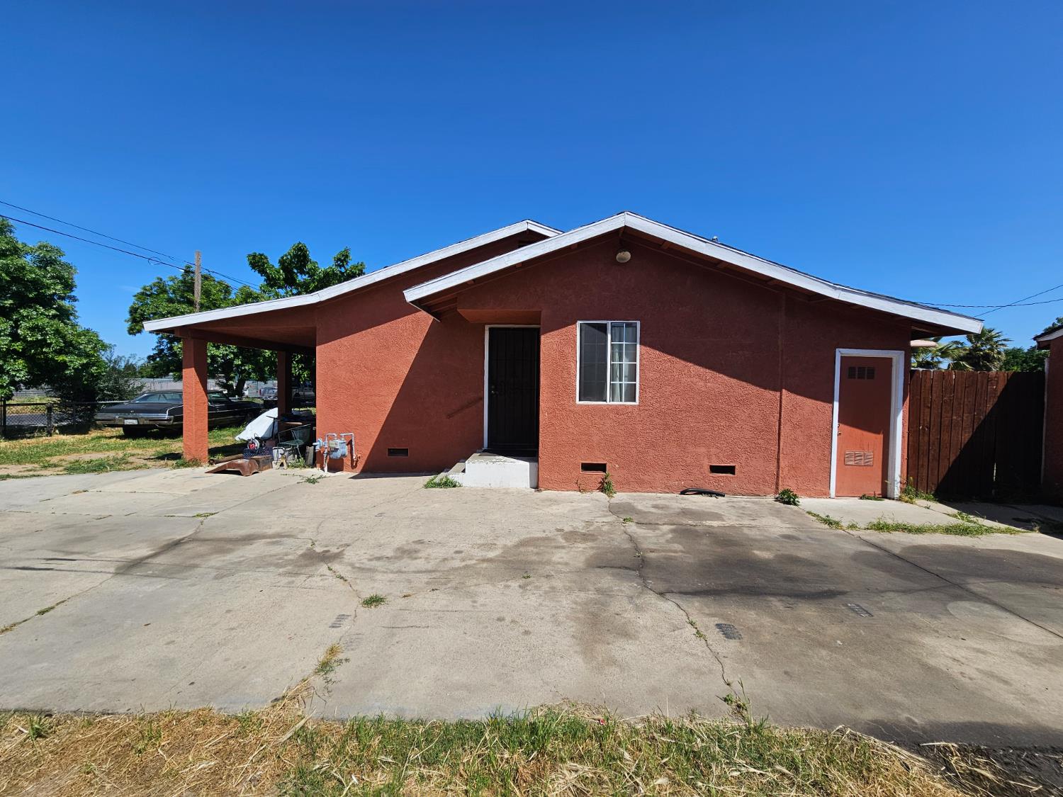 1158 Maple St, Turlock, CA 95380