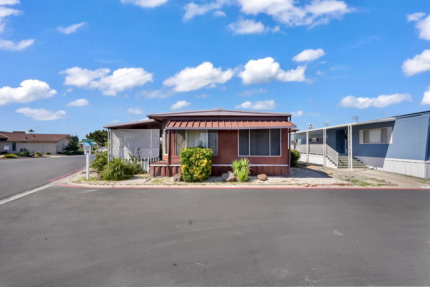 2845 E Hatch Rd #5, Modesto, CA 95351