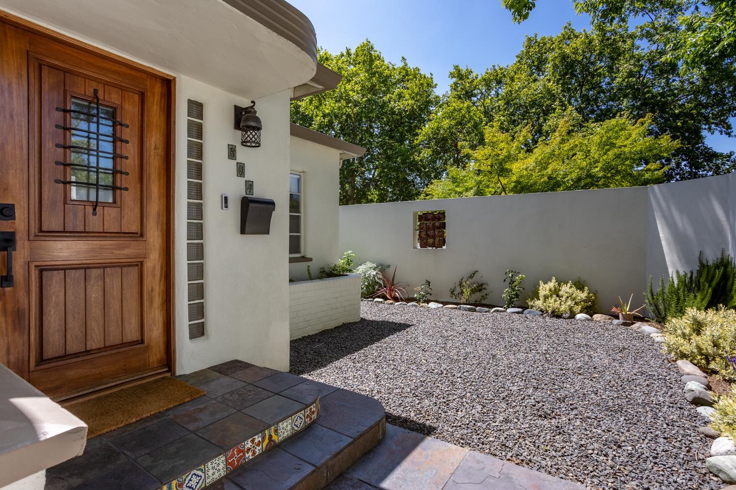 804 Carolyn Ave, Modesto, CA 95354