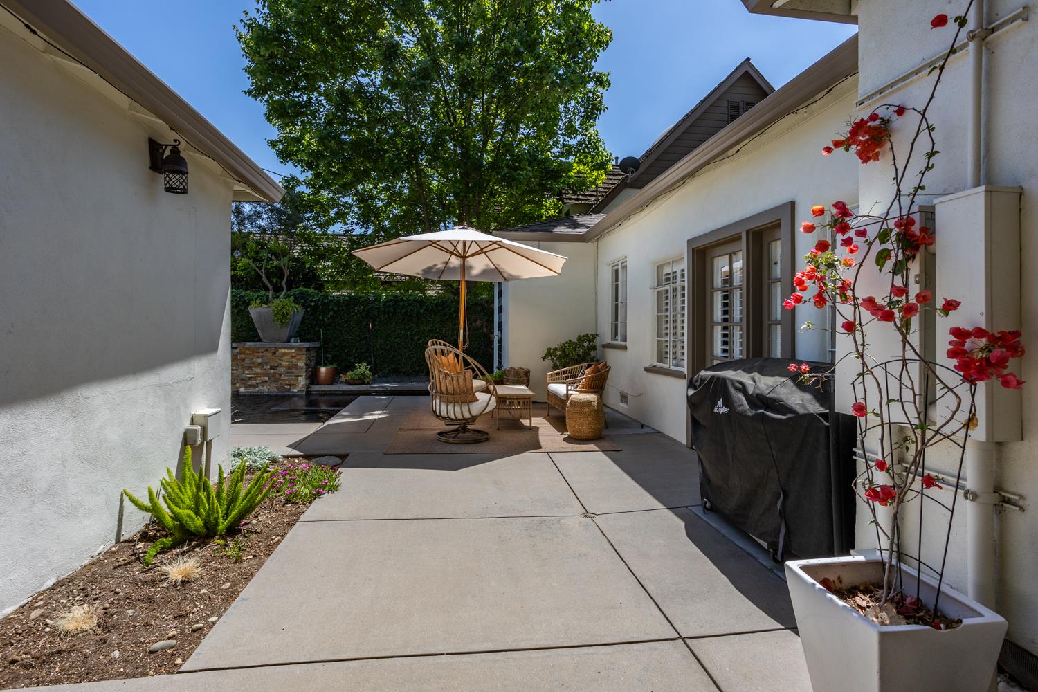 804 Carolyn Ave, Modesto, CA 95354