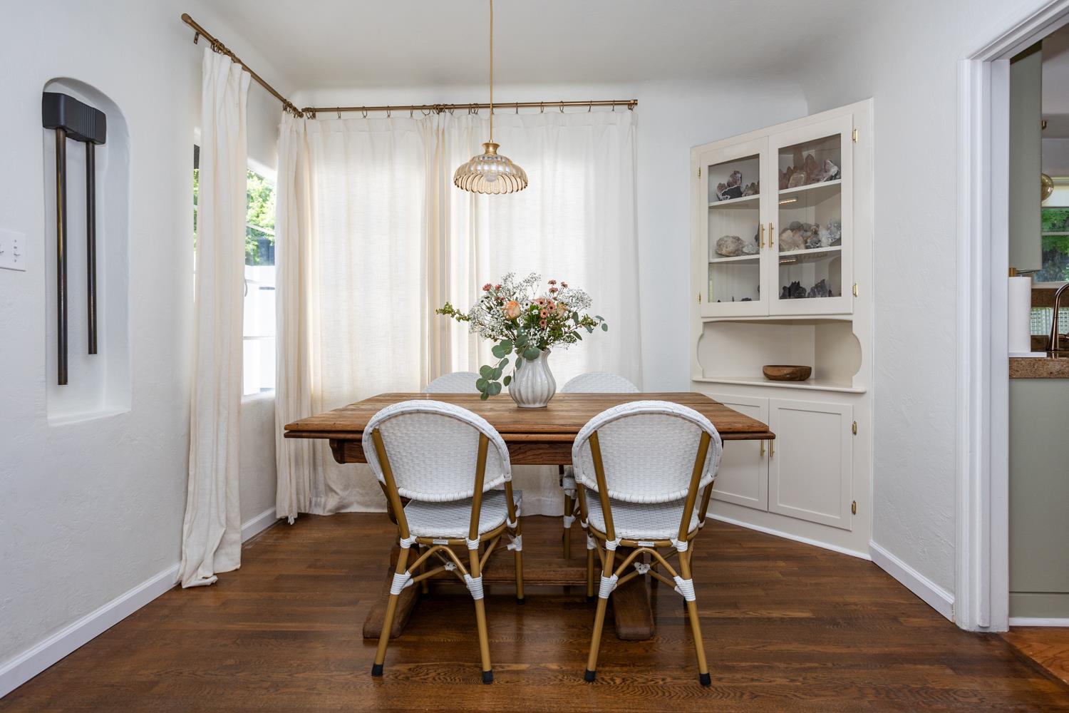 804 Carolyn Ave, Modesto, CA 95354