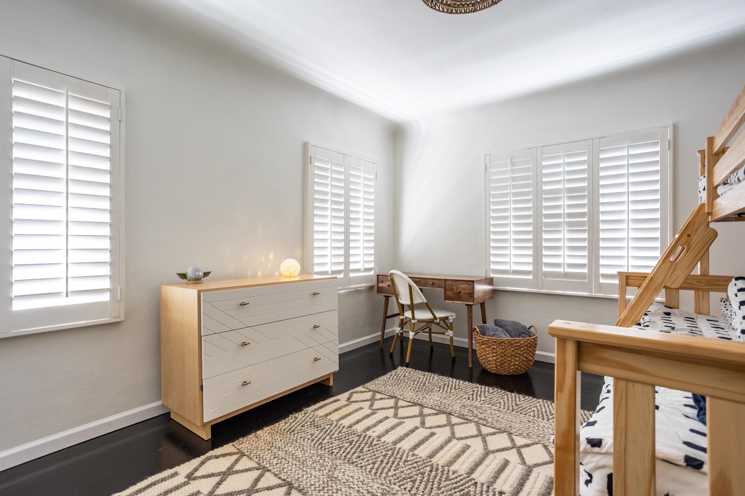 804 Carolyn Ave, Modesto, CA 95354