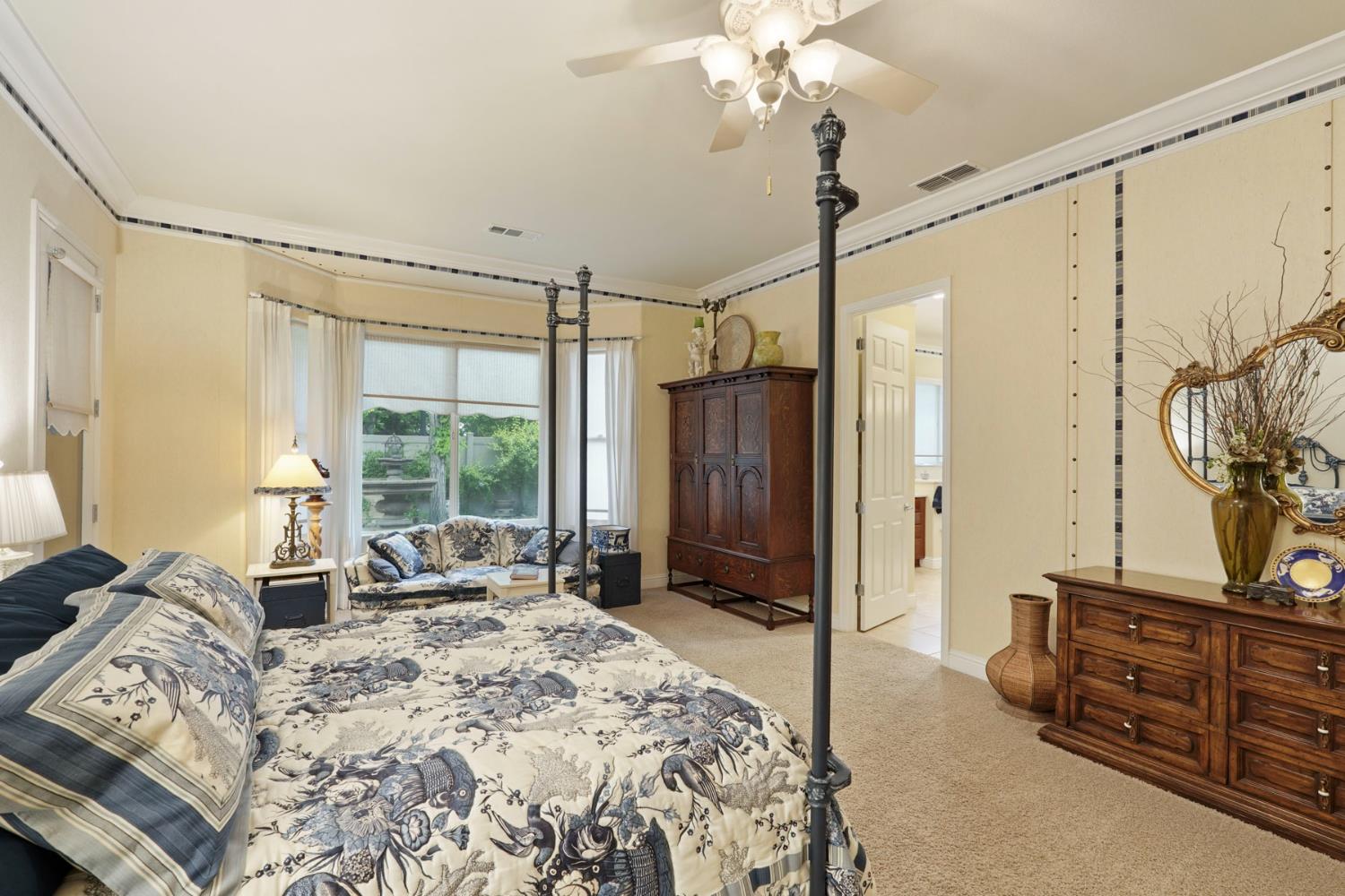 1316 Maple Valley St, Manteca, CA 95336