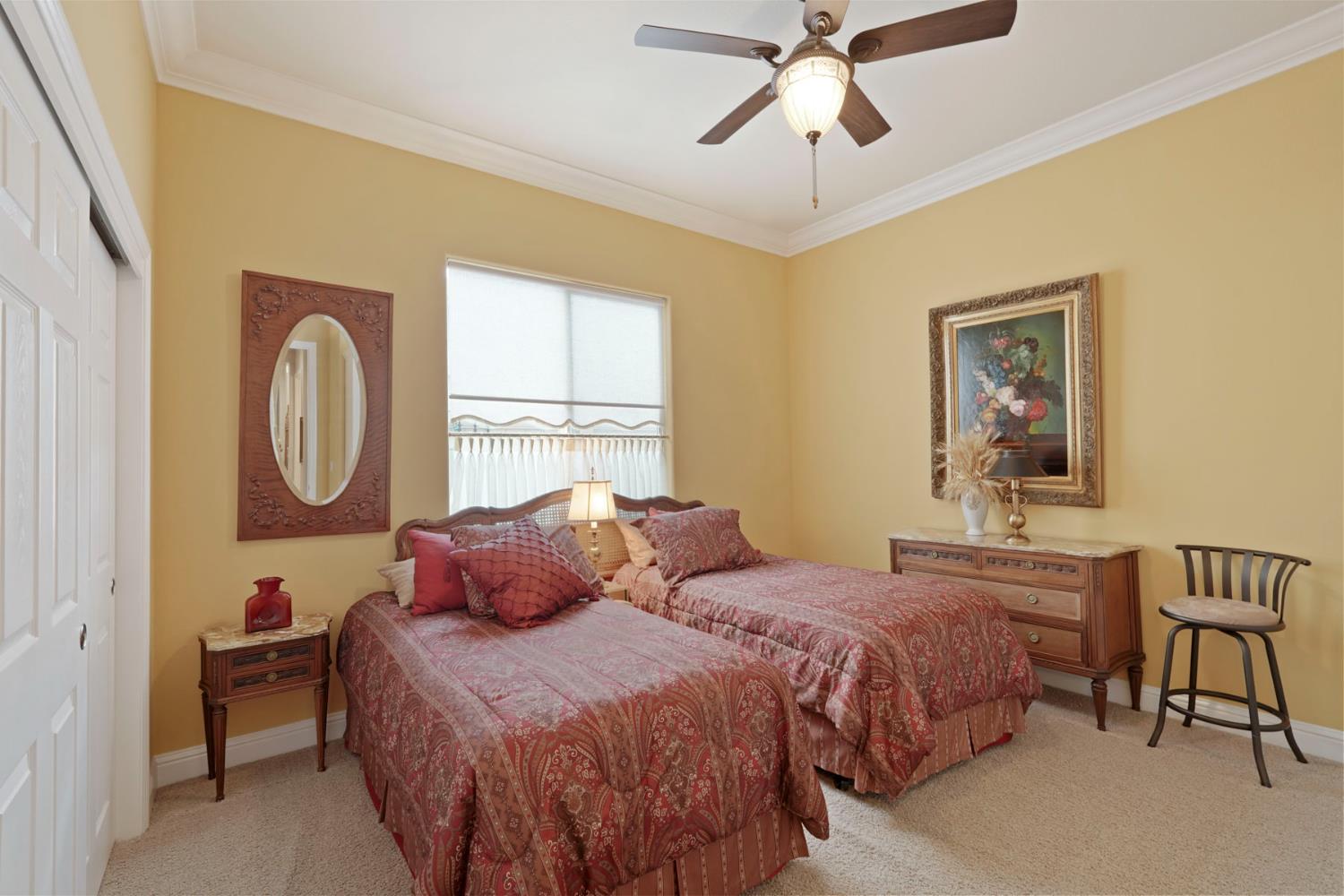 1316 Maple Valley St, Manteca, CA 95336