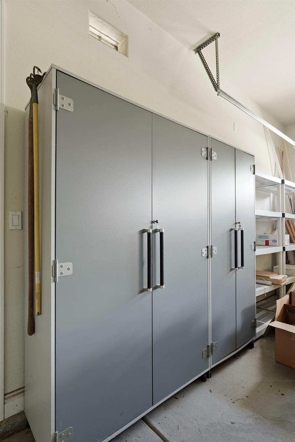 1316 Maple Valley St, Manteca, CA 95336