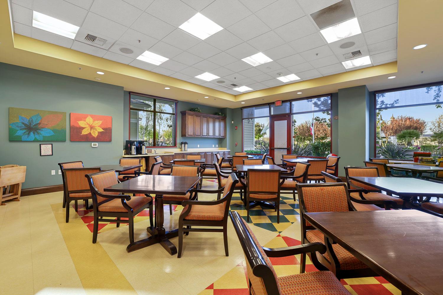 1316 Maple Valley St, Manteca, CA 95336