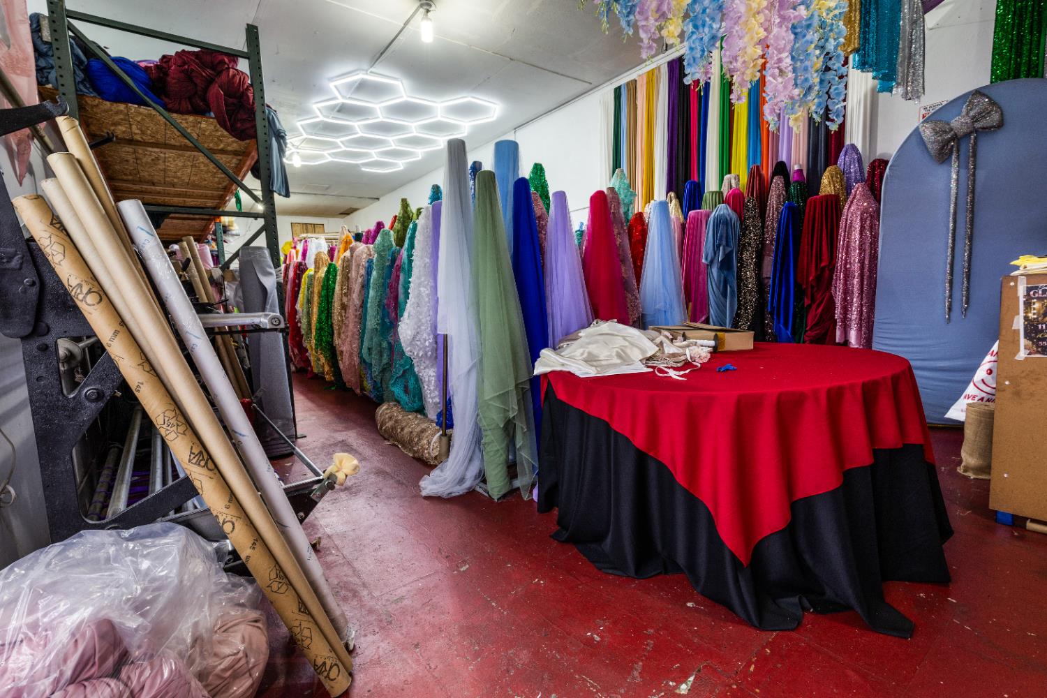 170 N Maple Ave, Fresno, CA 93702