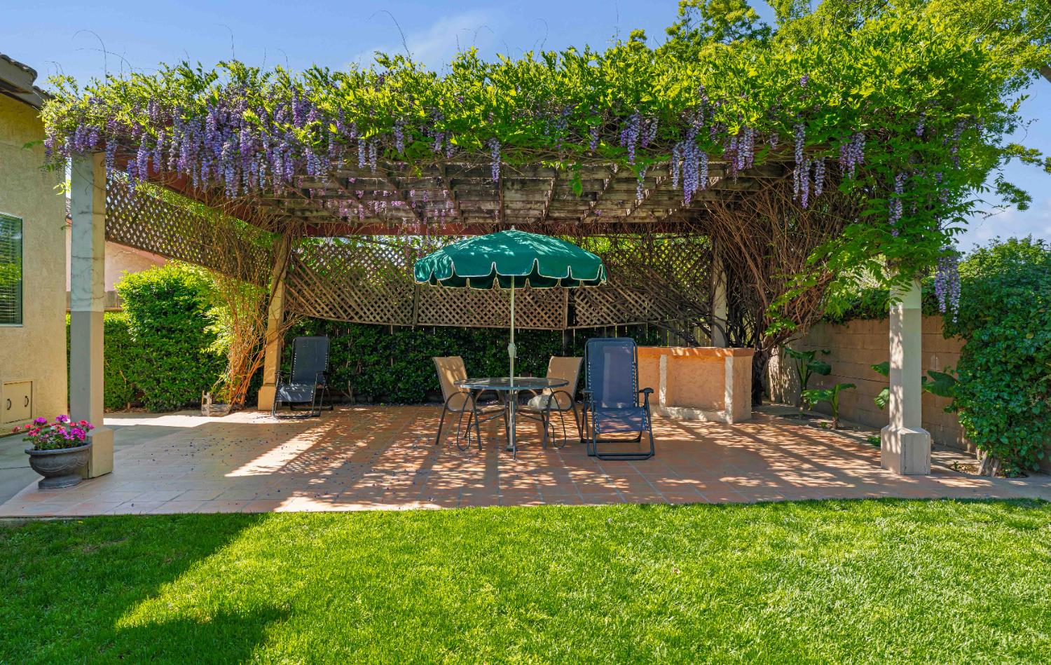 1717 Don Pedro Rd, Ceres, CA 95307