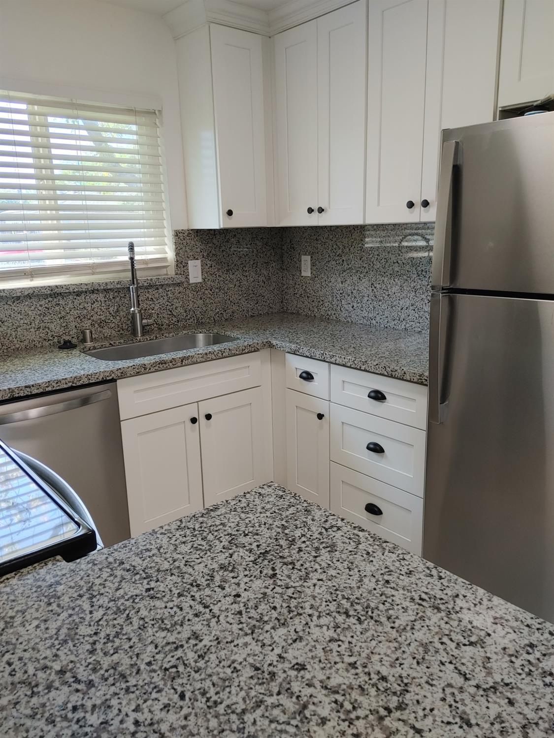 2502 Rose Ave, Modesto, CA 95355