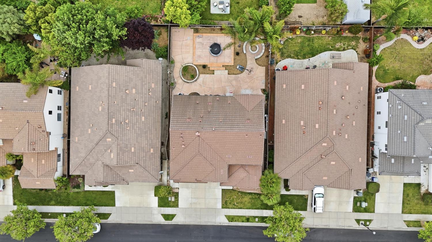 1527 Phlox Dr, Patterson, CA 95363