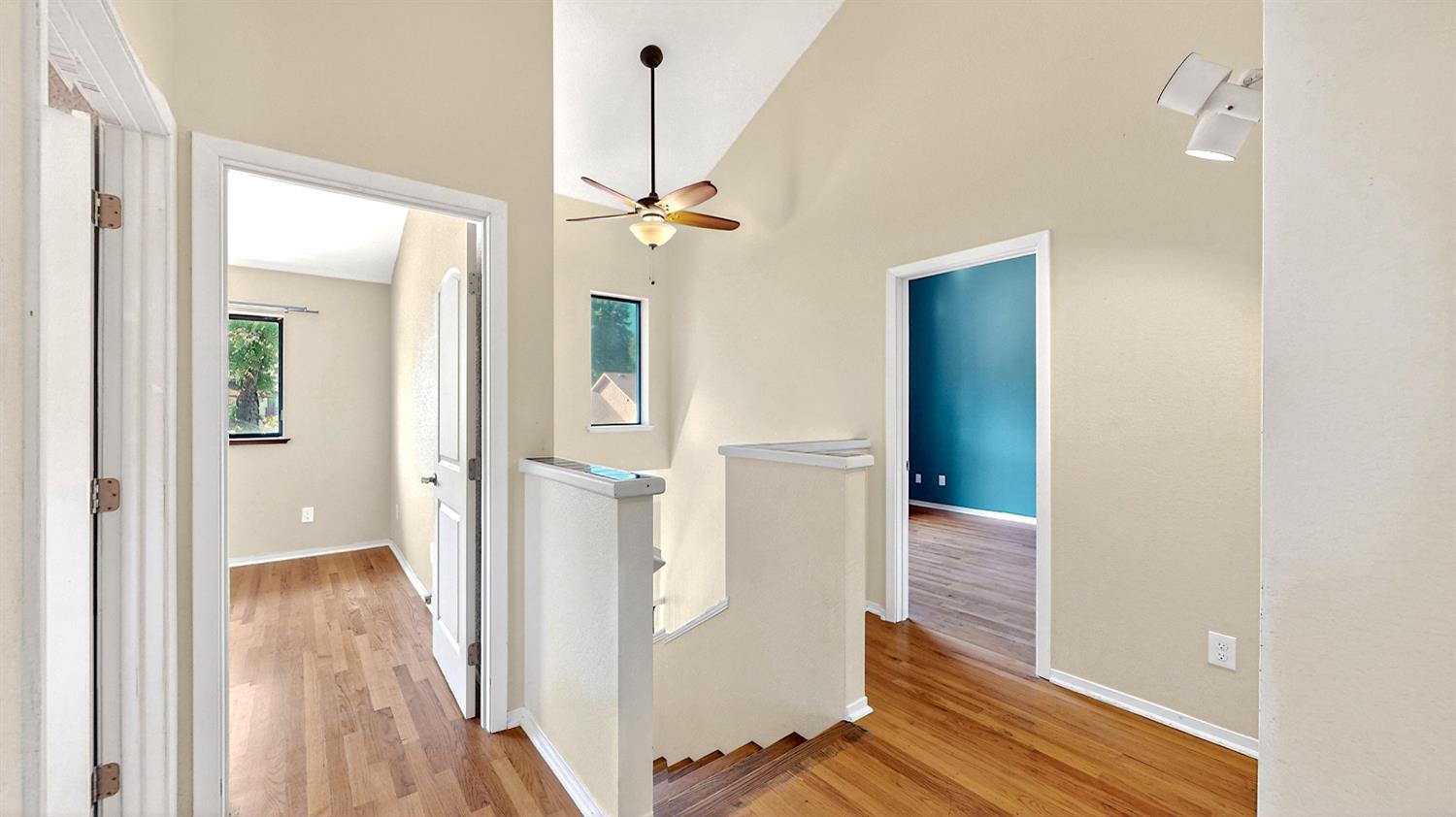 1174 River Bluff Dr, Oakdale, CA 95361