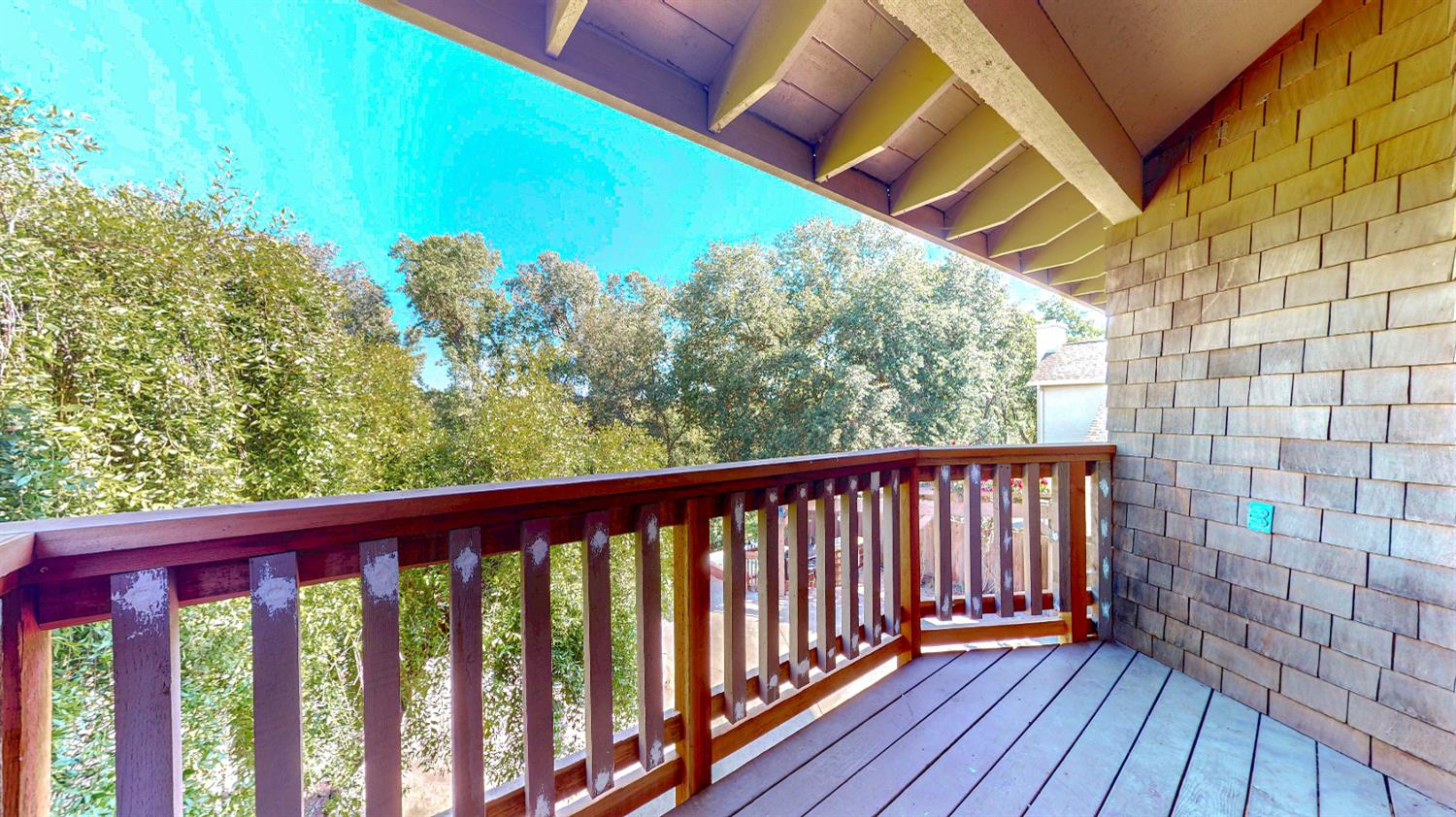 1174 River Bluff Dr, Oakdale, CA 95361