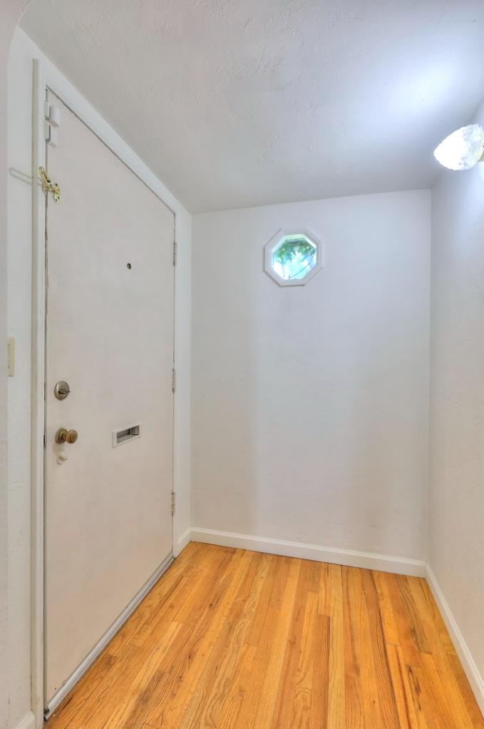 1713 Albany Ave, Modesto, CA 95350