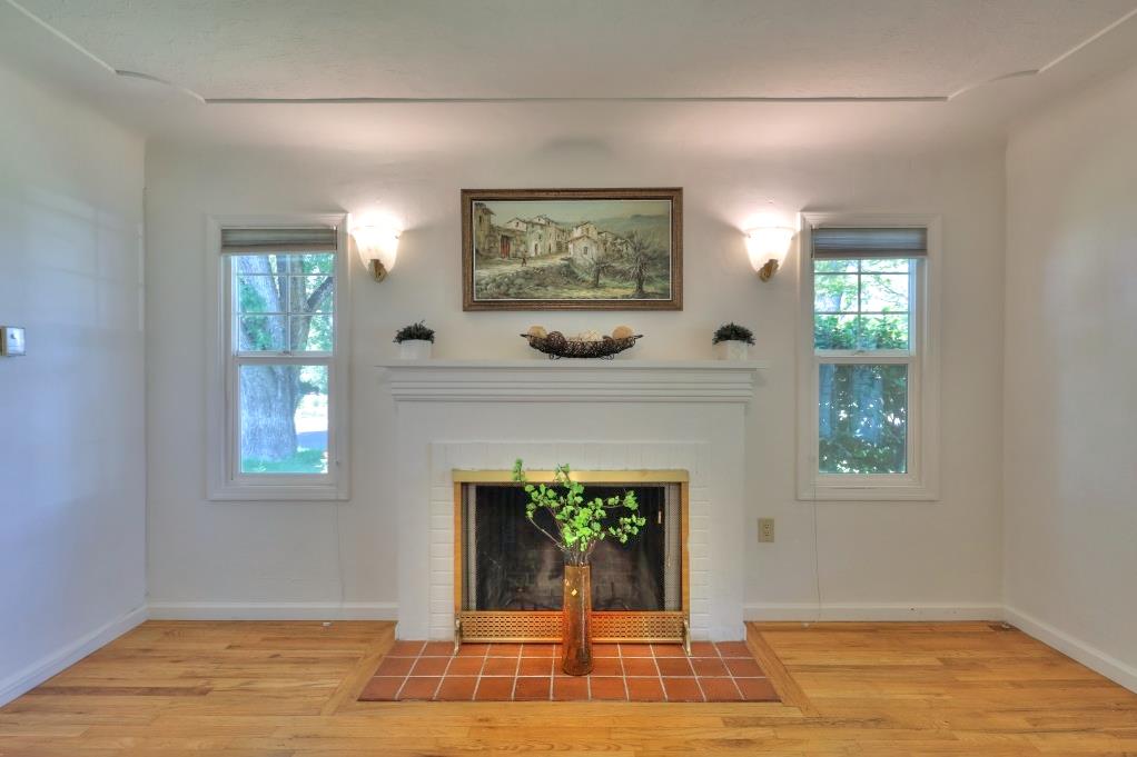 1713 Albany Ave, Modesto, CA 95350