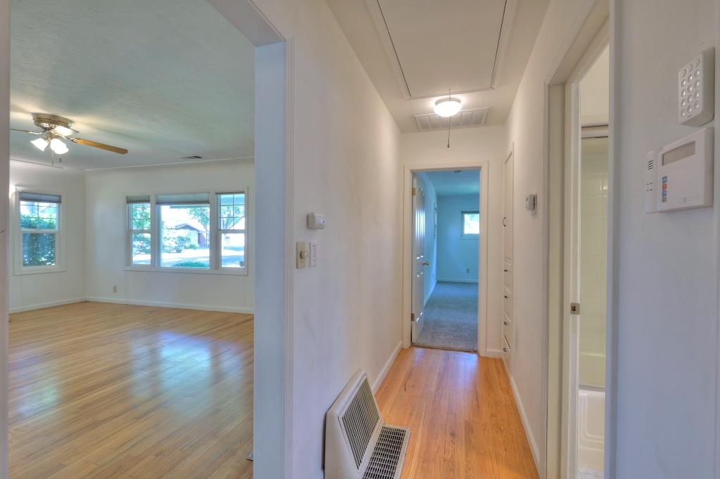 1713 Albany Ave, Modesto, CA 95350