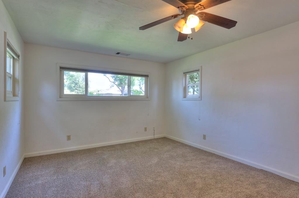 1713 Albany Ave, Modesto, CA 95350