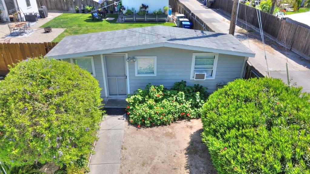 1713 Albany Ave, Modesto, CA 95350