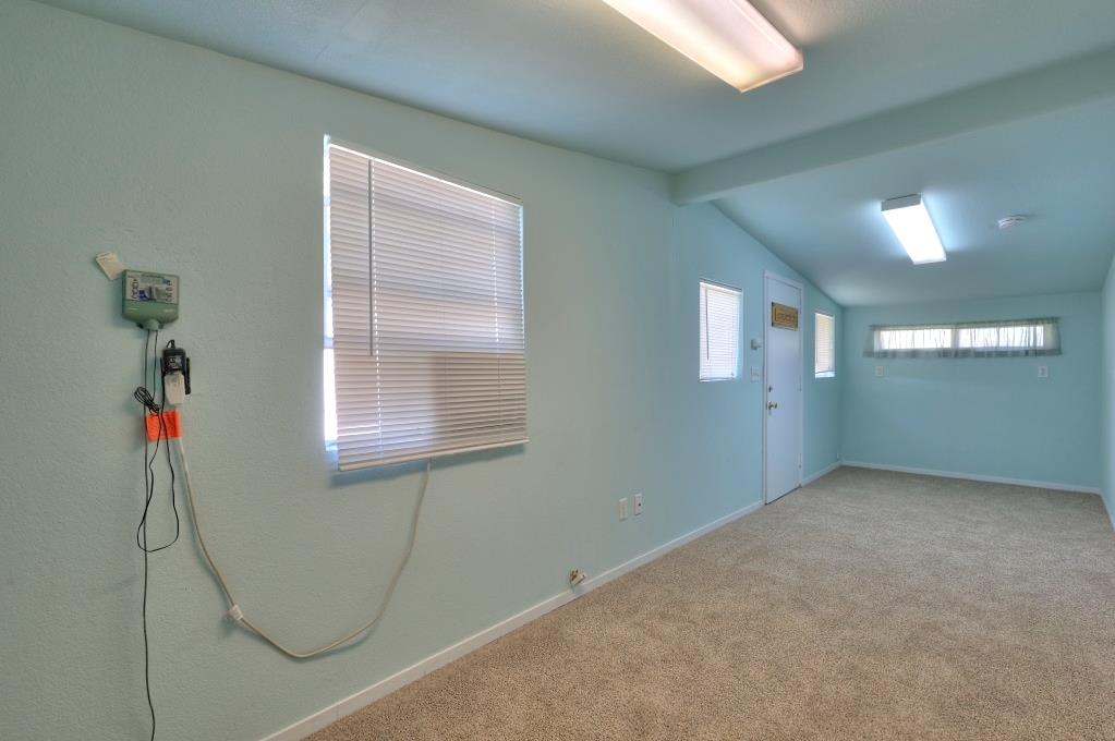 1713 Albany Ave, Modesto, CA 95350