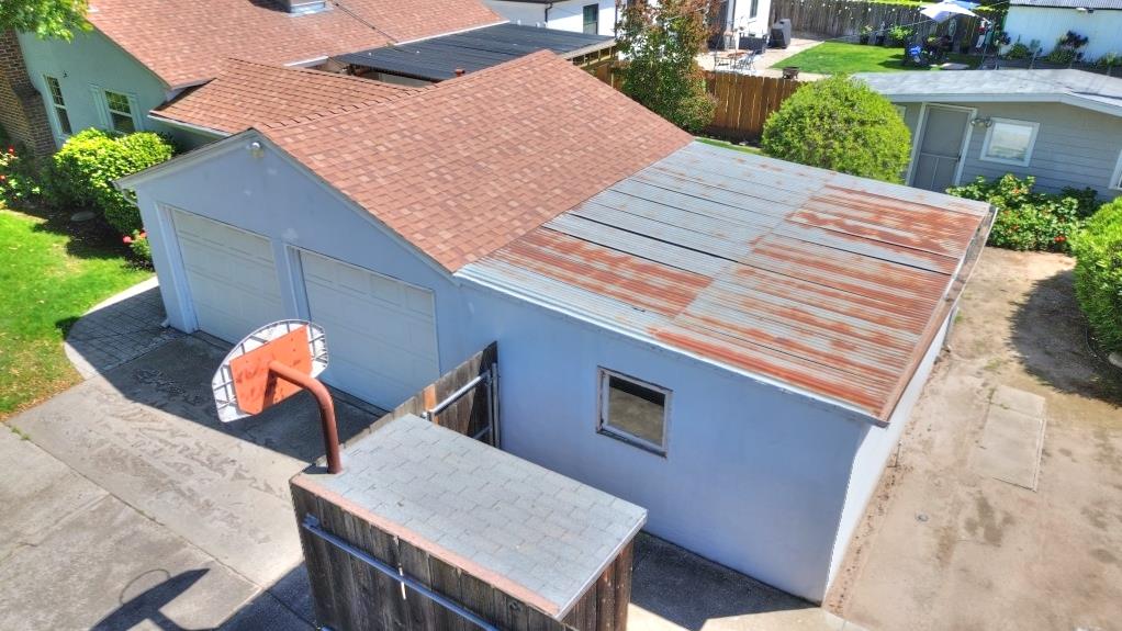 1713 Albany Ave, Modesto, CA 95350