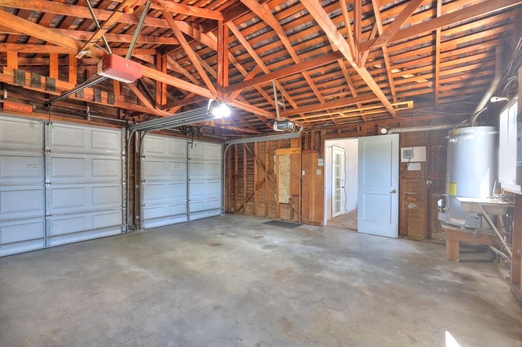 1713 Albany Ave, Modesto, CA 95350