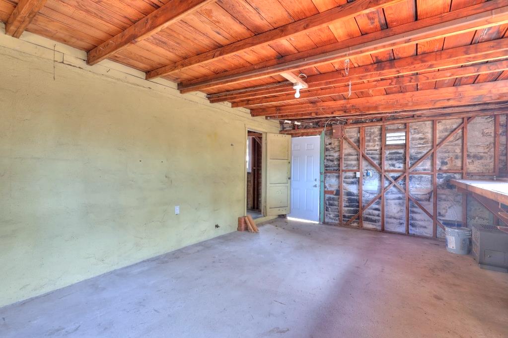 1713 Albany Ave, Modesto, CA 95350