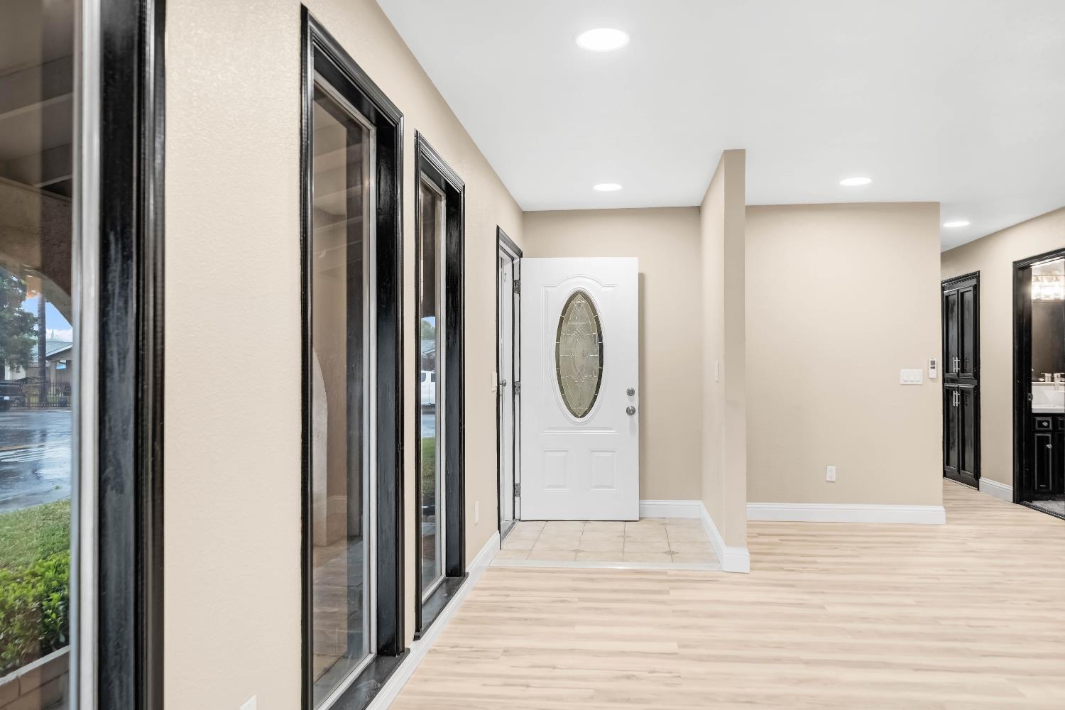 430 Becky Way, Waterford, CA 95386