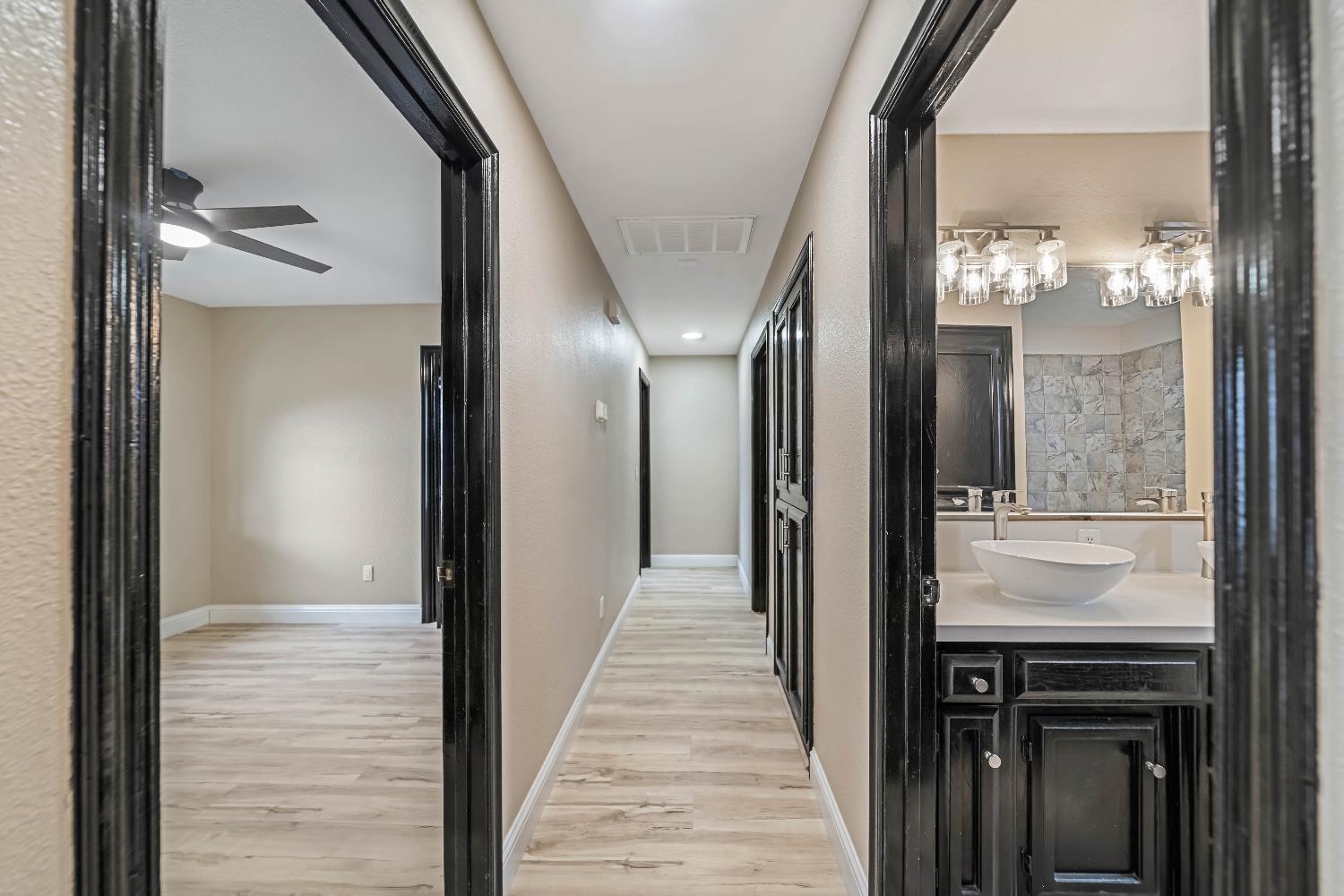 430 Becky Way, Waterford, CA 95386