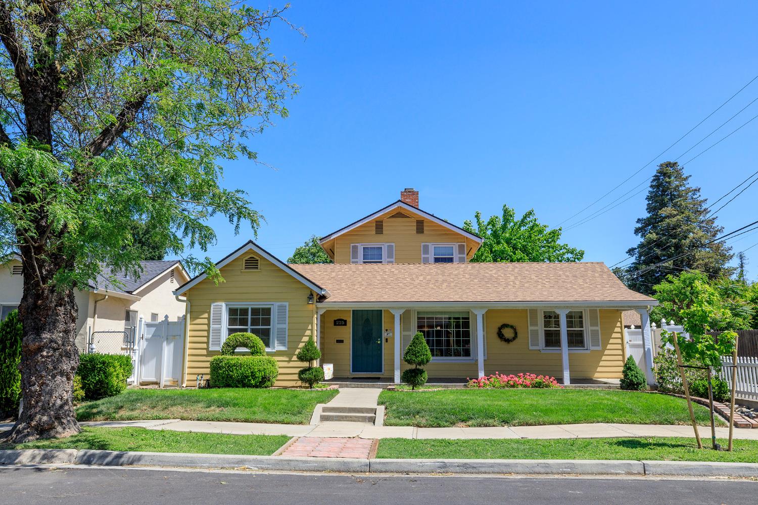 225 Fresno Ave, Modesto, CA 95351