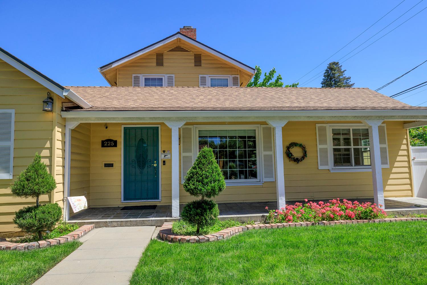 225 Fresno Ave, Modesto, CA 95351