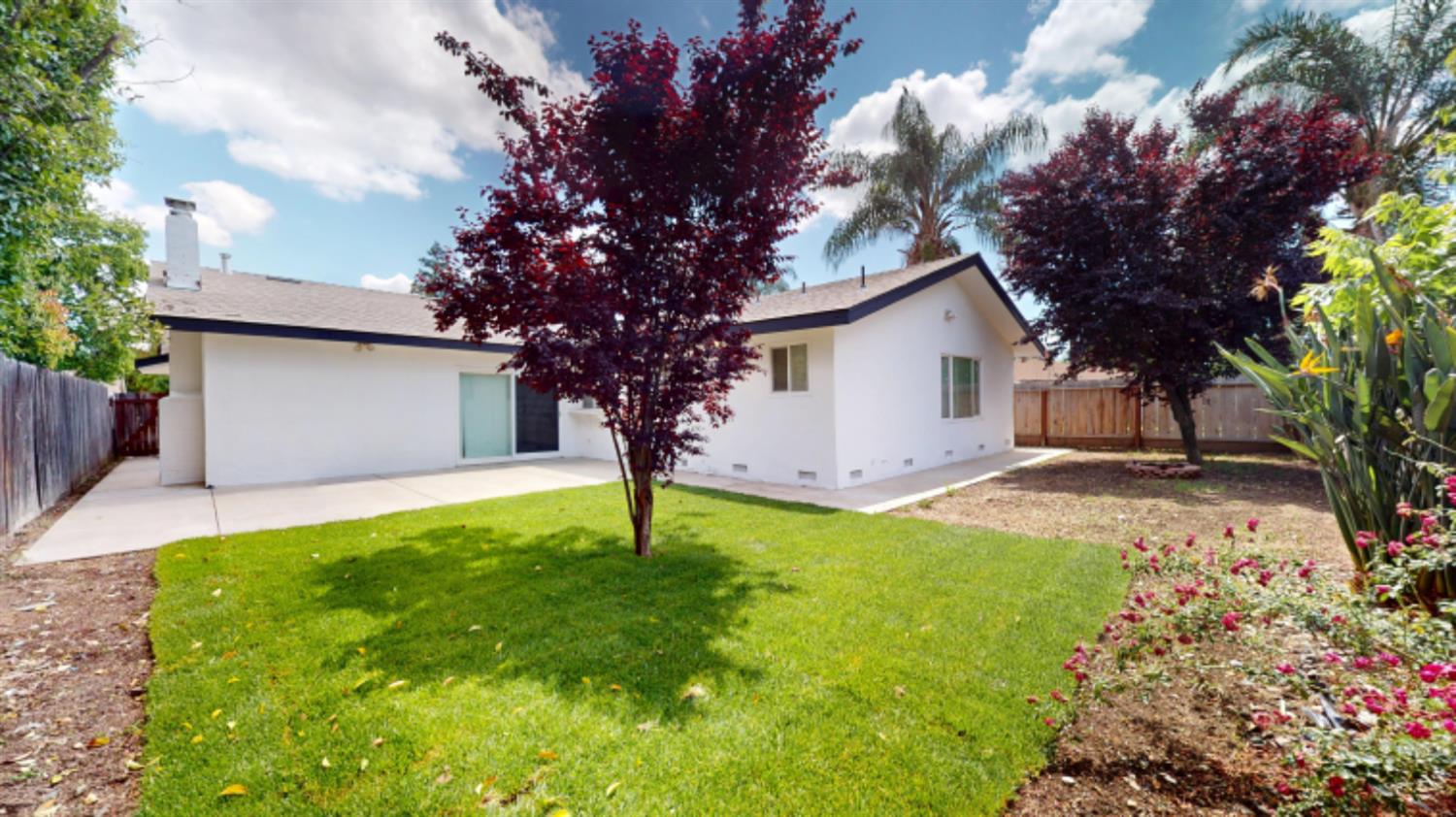 3279 Cherokee Ave, Merced, CA 95340