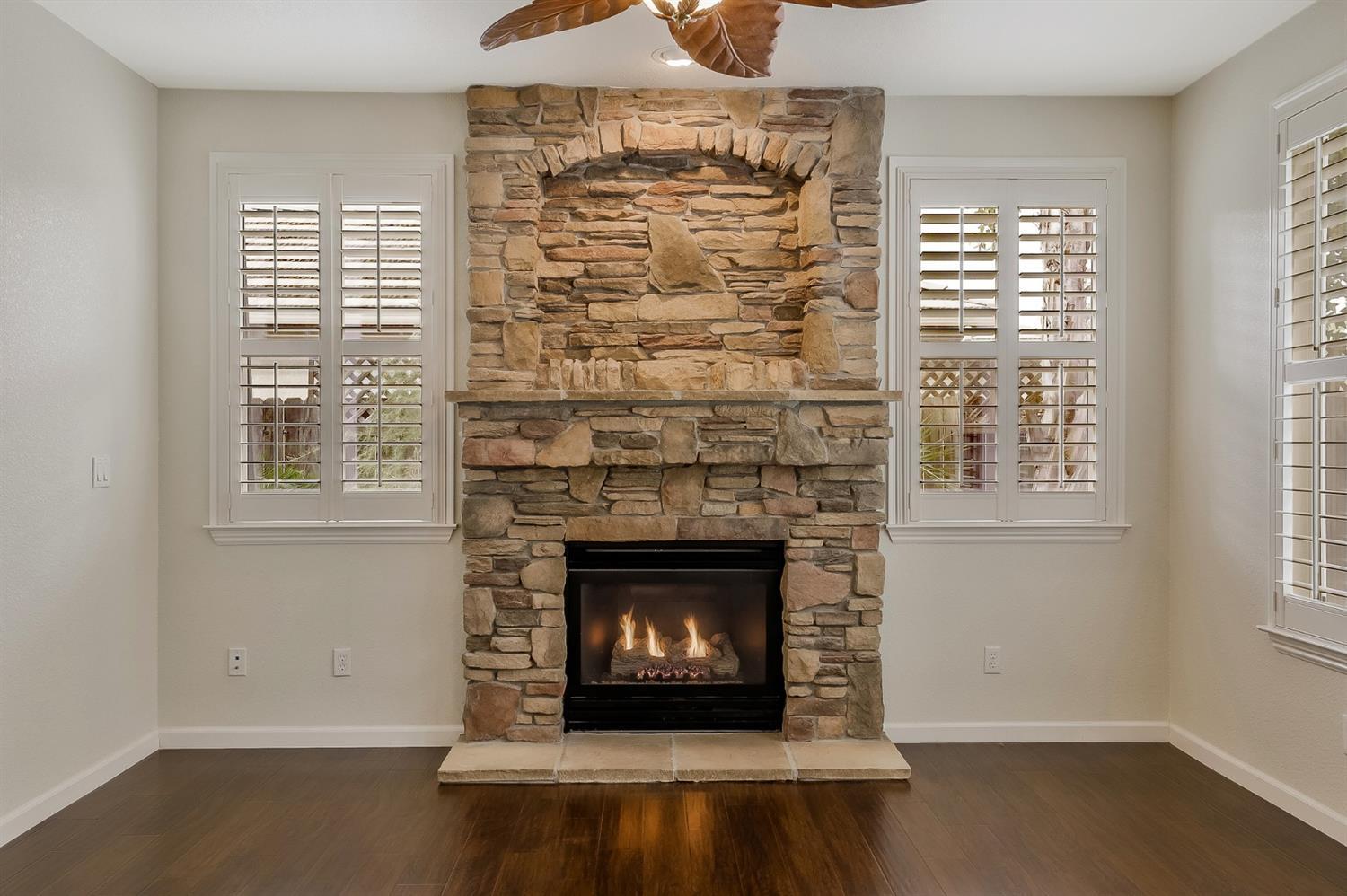 379 John Kamps Way, Ripon, CA 95366