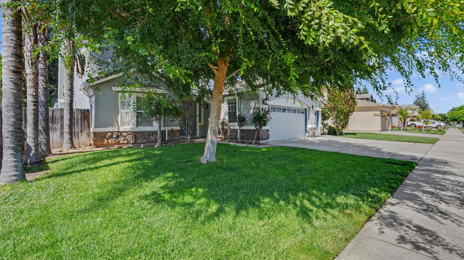 379 John Kamps Way, Ripon, CA 95366
