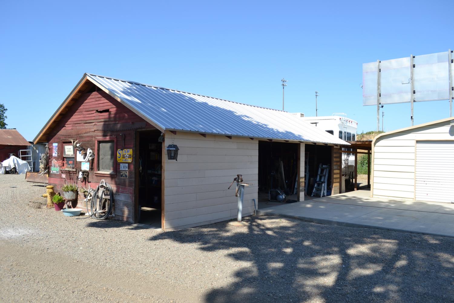 821 Orestimba Road, Newman, CA 95360