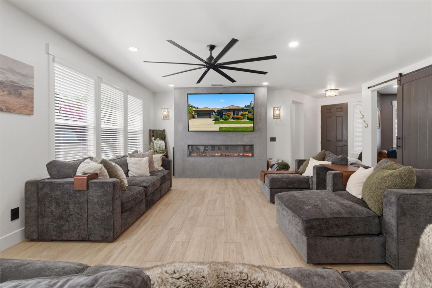 133 W Shasta, Ripon, CA 95366