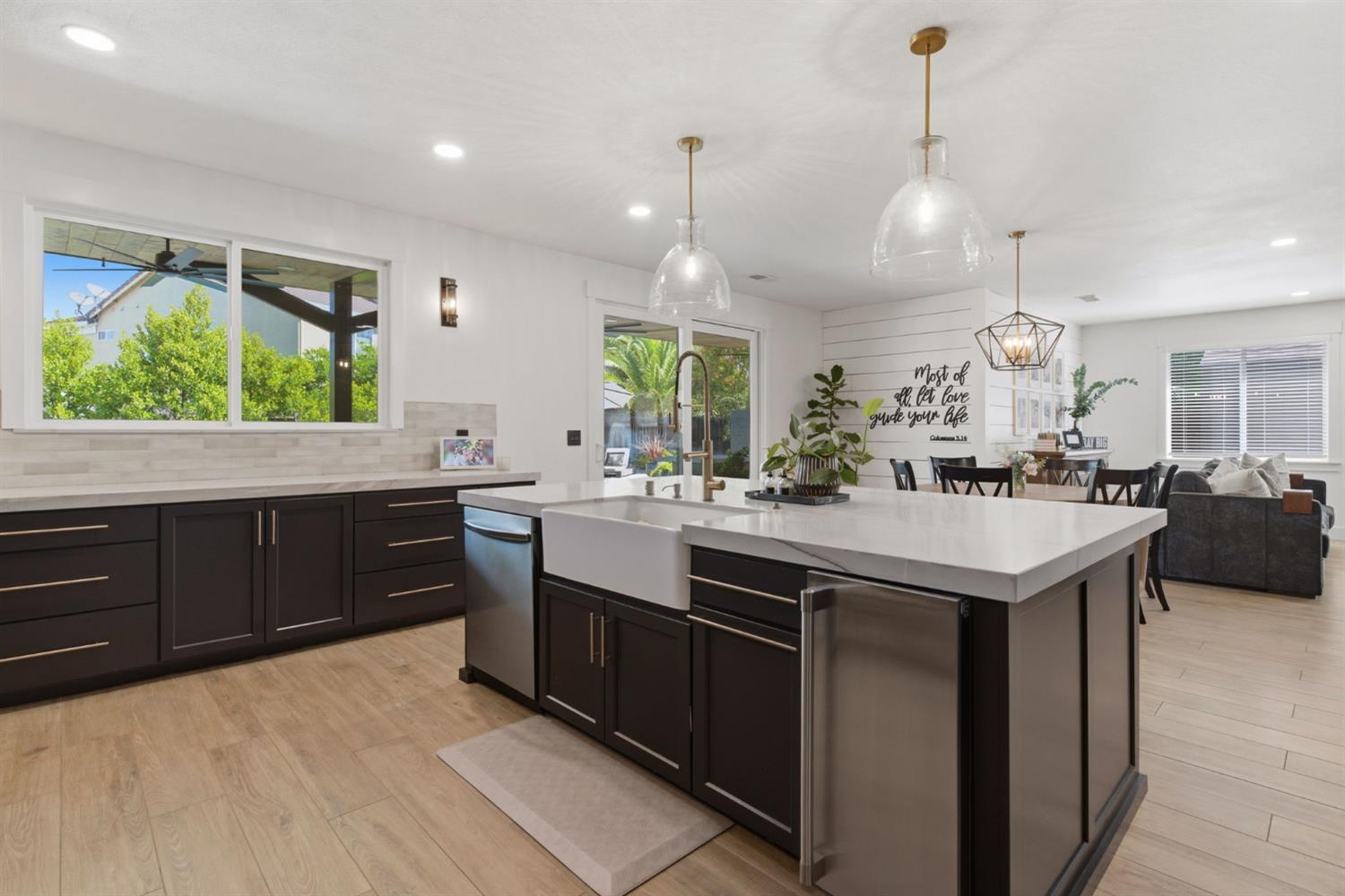 133 W Shasta, Ripon, CA 95366