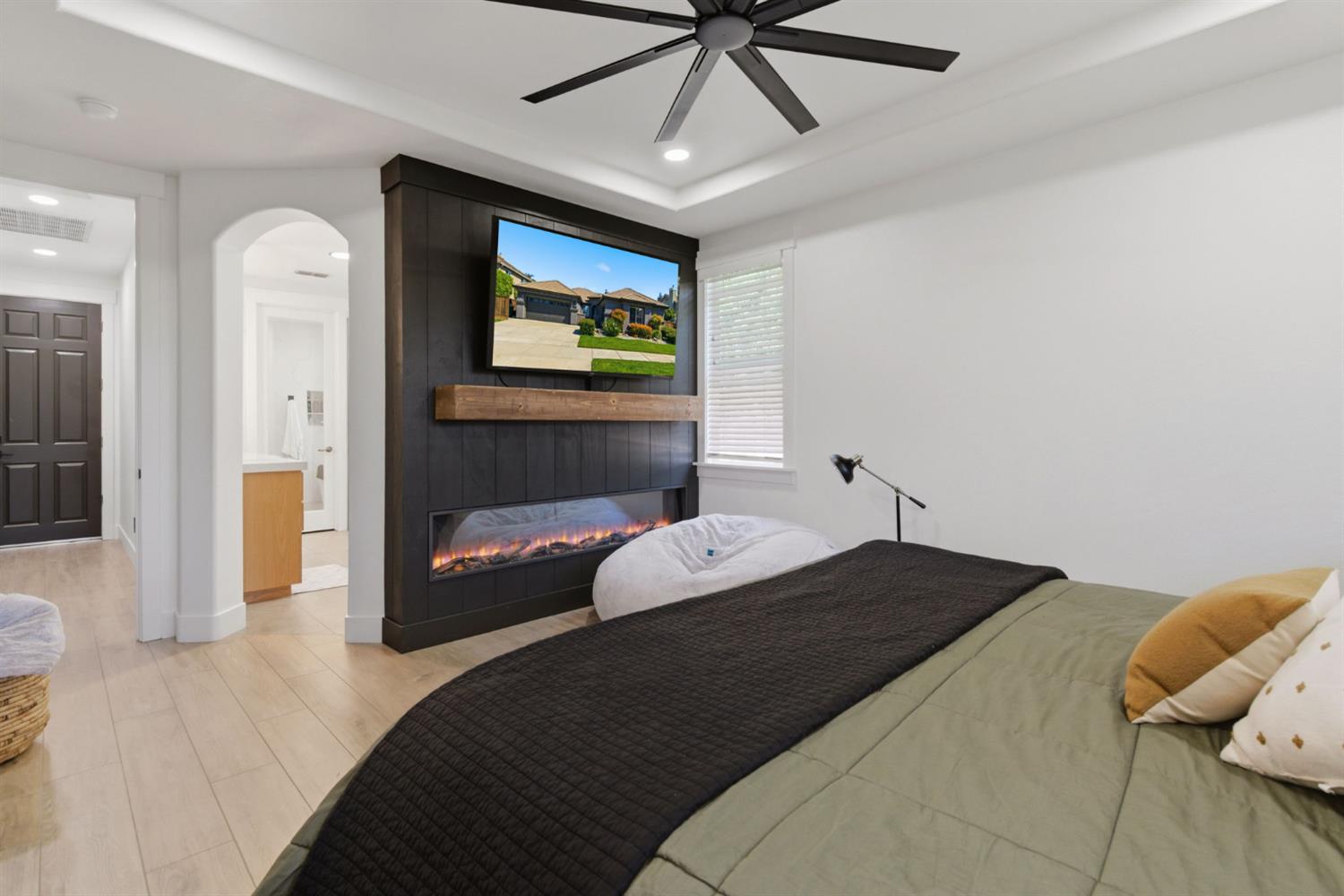 133 W Shasta, Ripon, CA 95366